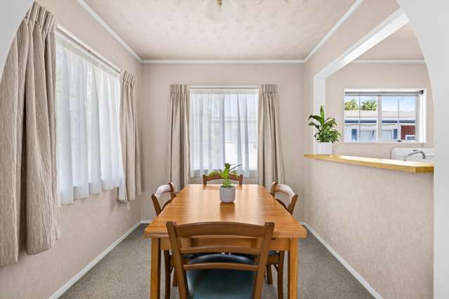 2/156 Vigor Brown Street Napier South_3