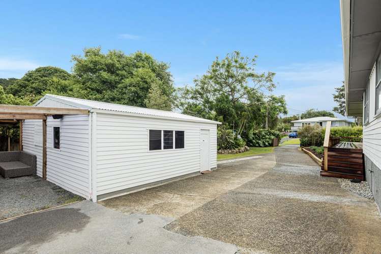 38 Dip Road Te Kamo_24