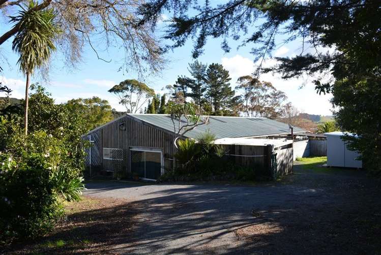 2 Garden Court Haruru_10