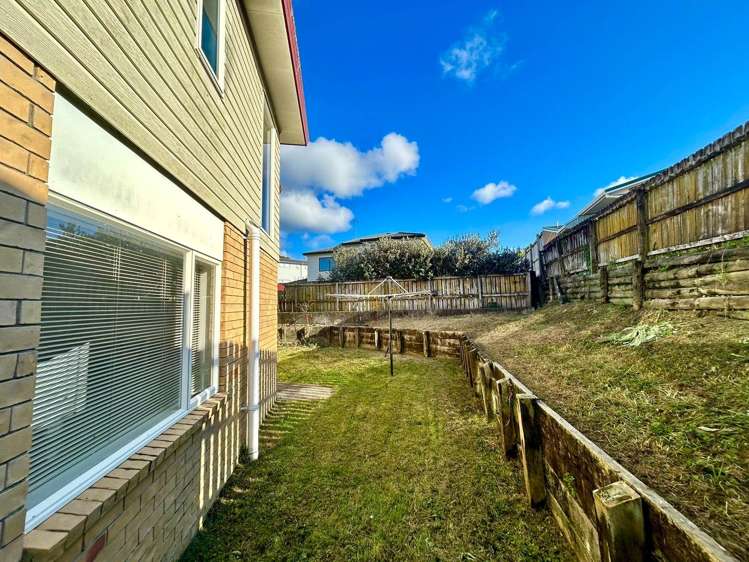 11A Muriel Place Ranui_7