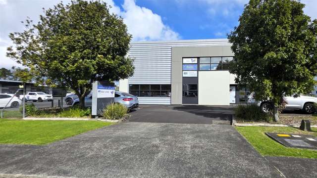 36 Paramount Drive Henderson_3