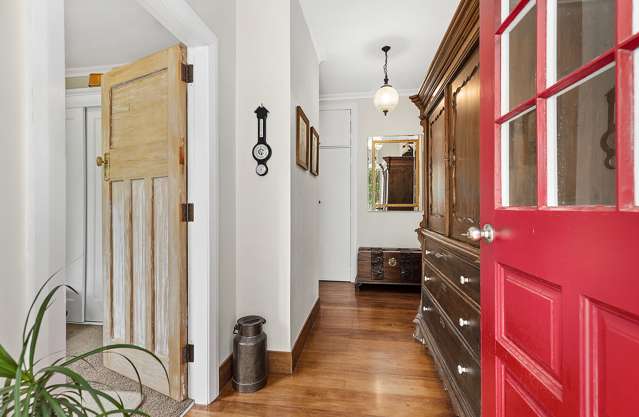 132 Onslow Road Khandallah_3