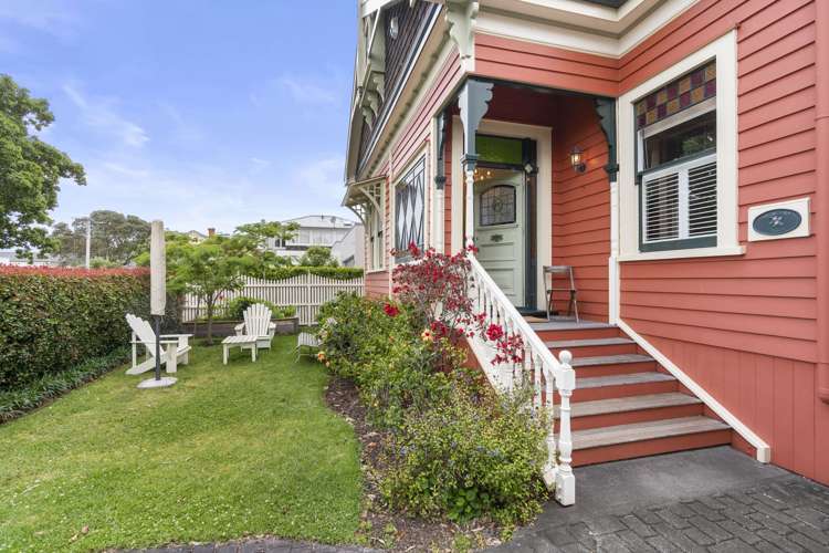 1 Oxford Terrace Devonport_20