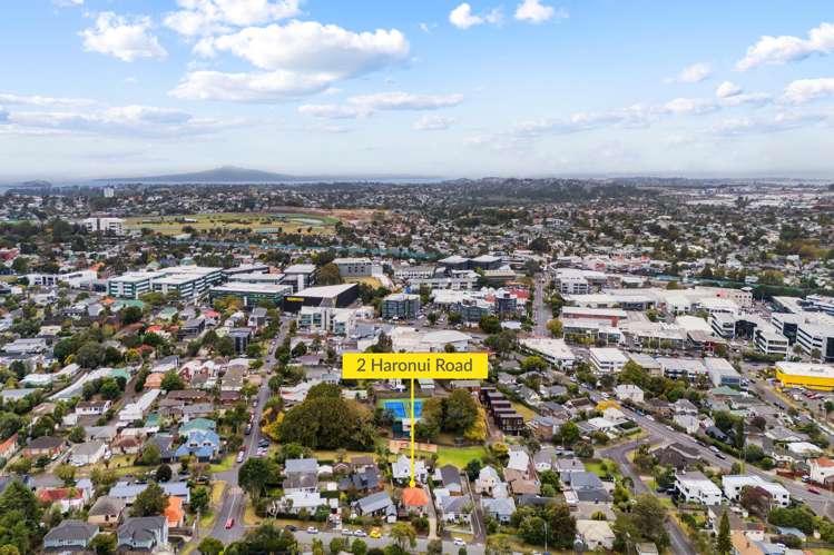 2 Haronui Road Greenlane_16