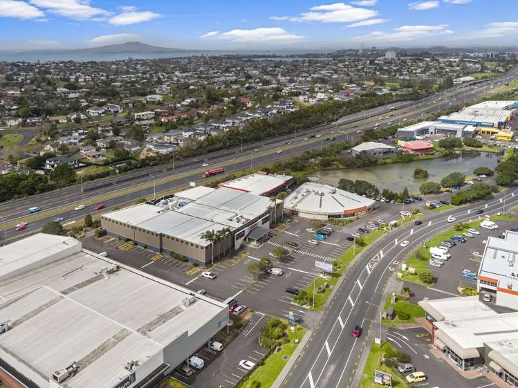 13A Link Drive Wairau Valley_5