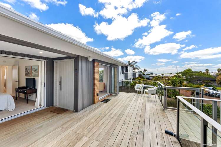 2/6 Poseidon Place Half Moon Bay_12