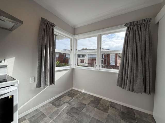 39 Parker Avenue 10516_3