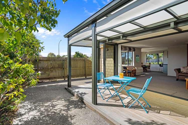 15 Kingsford Drive Stoke_22