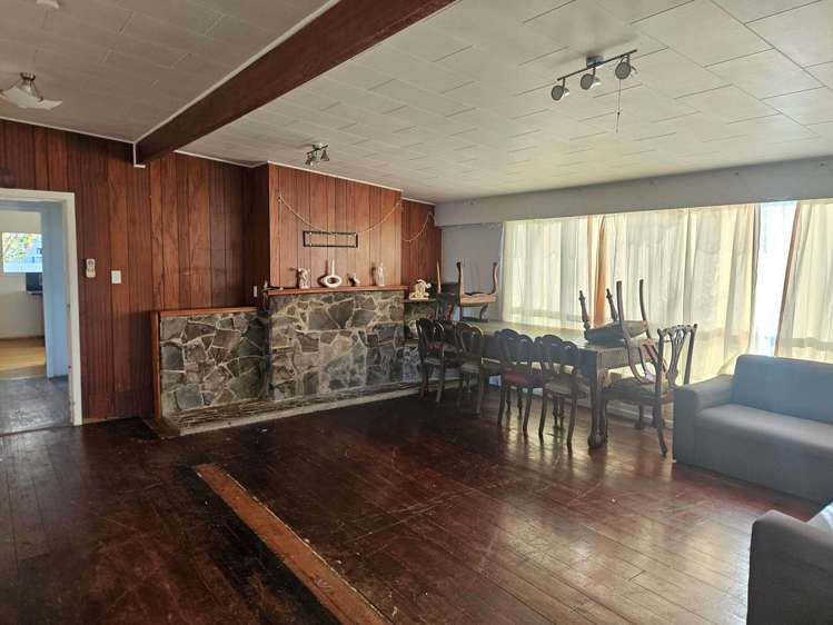 84 Settlement Road Papakura_3