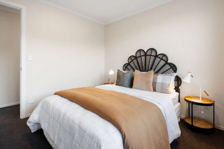 41 Alan Livingston Drive Cambridge_24