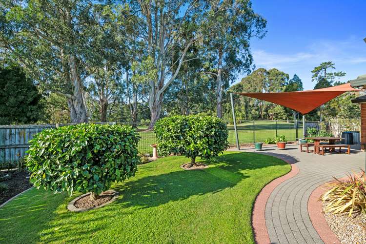 13 Reynolds Drive Glenview_17