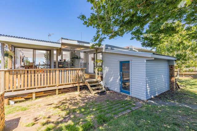 32 Hepburn Road Glendene_2