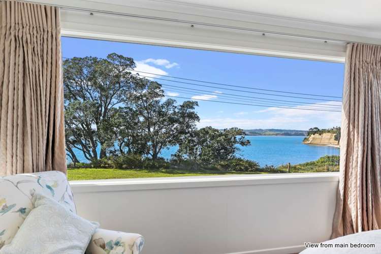 20 Marine Parade Mellons Bay_10