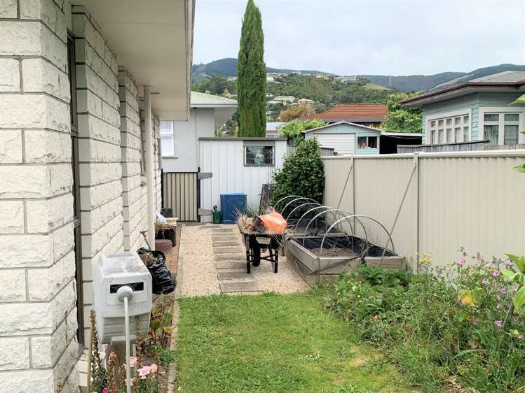 1/411 Main Road Stoke Stoke_9