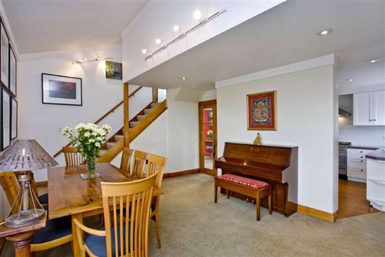 16 Merani Street Narrow Neck_7