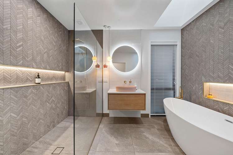 5 Winstone House Road Paerata_14