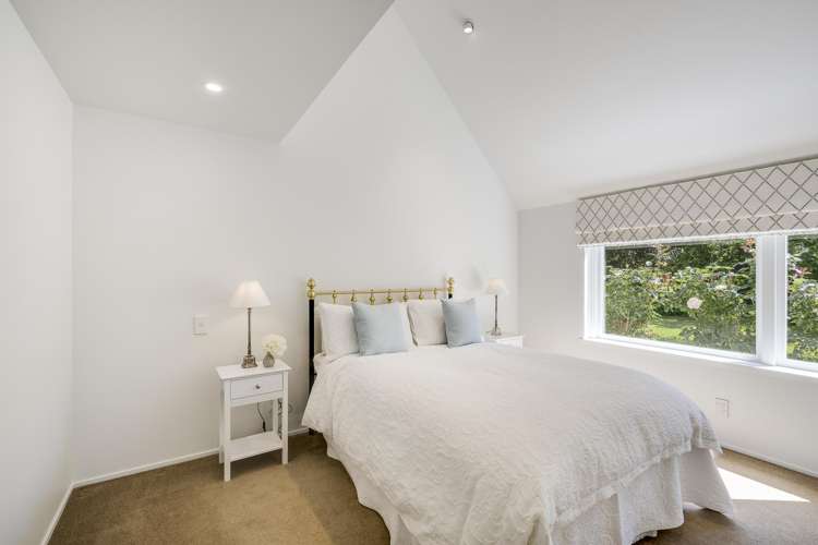 'Lochiel' - 105 Longlands Road West Longlands_24