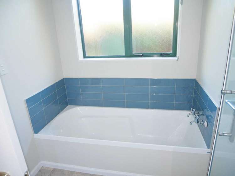 29 Roydon Drive Templeton_15