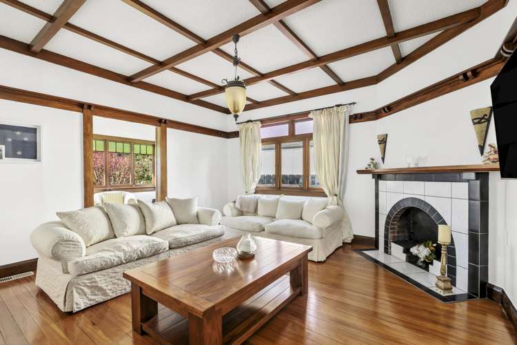 72 Thornton Road_2