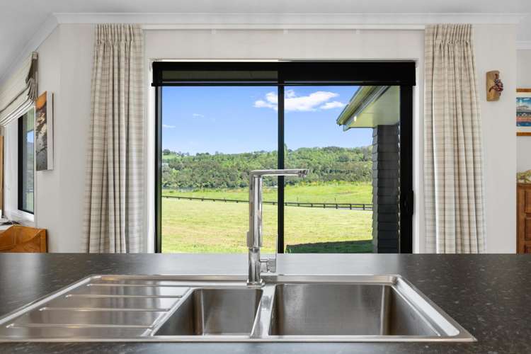 321 Horahora Road Hauraki Surrounds_13