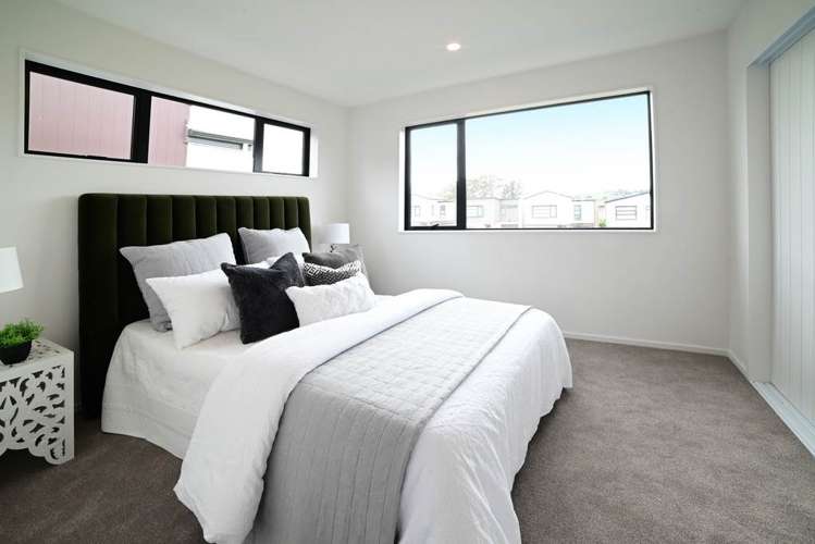 31 Kiato Lane Flat Bush_11