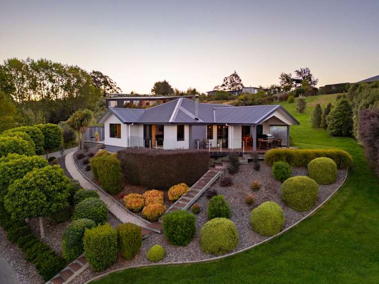 131 Ridgeview Road_0