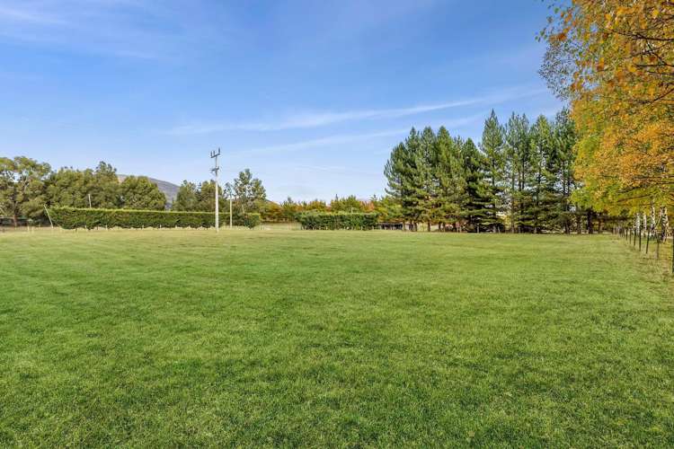 35 Sarginson Lane Wanaka_10