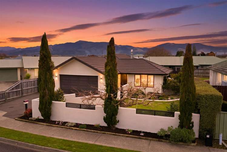 72 Sanderlane Drive_0