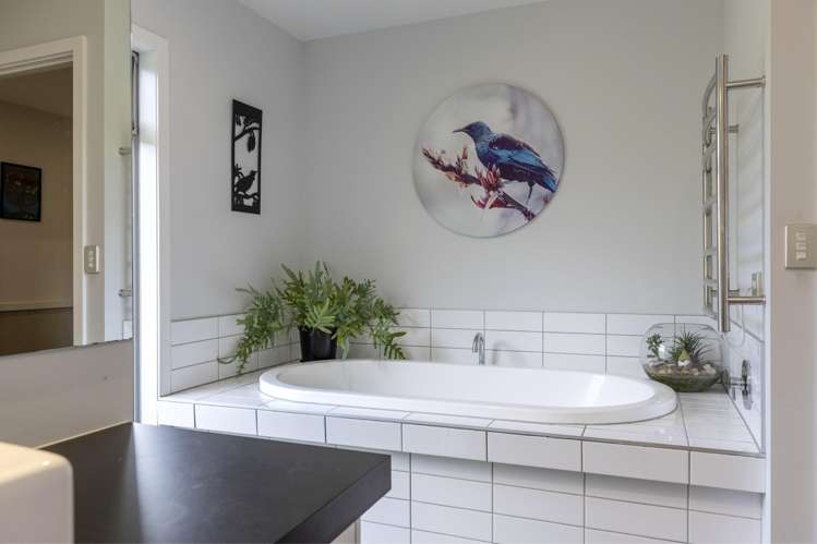 60 Dalmore Way Acacia Bay_32