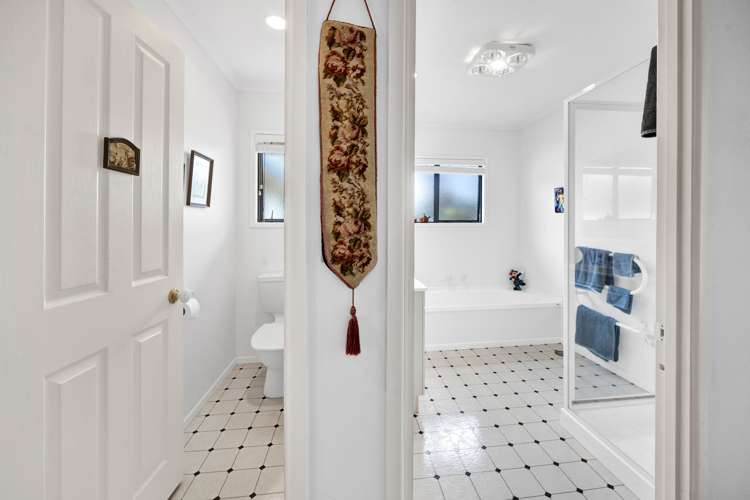 10 Taylor Place Merrilands_16