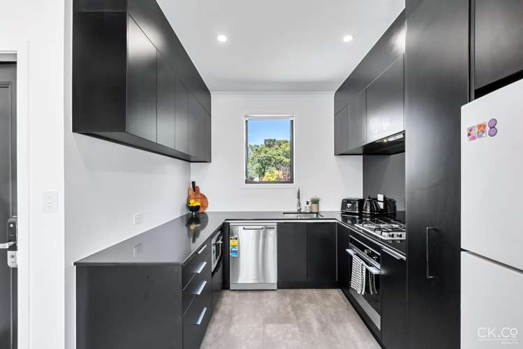 5 Green Lane Wallaceville_8