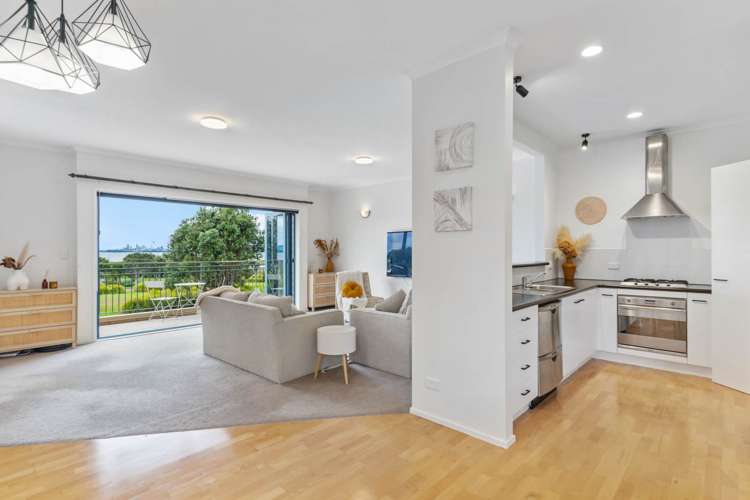 40 Danica Esplanade Te Atatu Peninsula_1