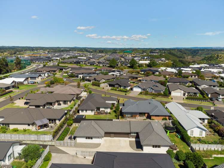 24 Benmore Crescent Pyes Pa_19