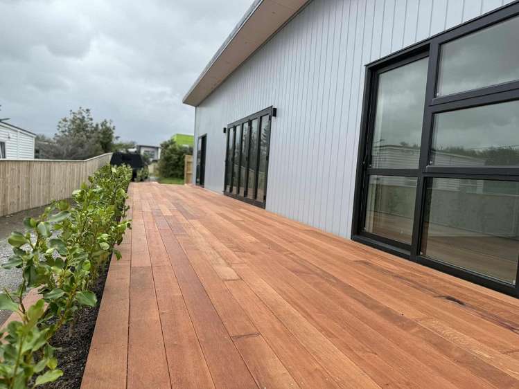 22 Babbacombe Avenue Otaki Beach_1