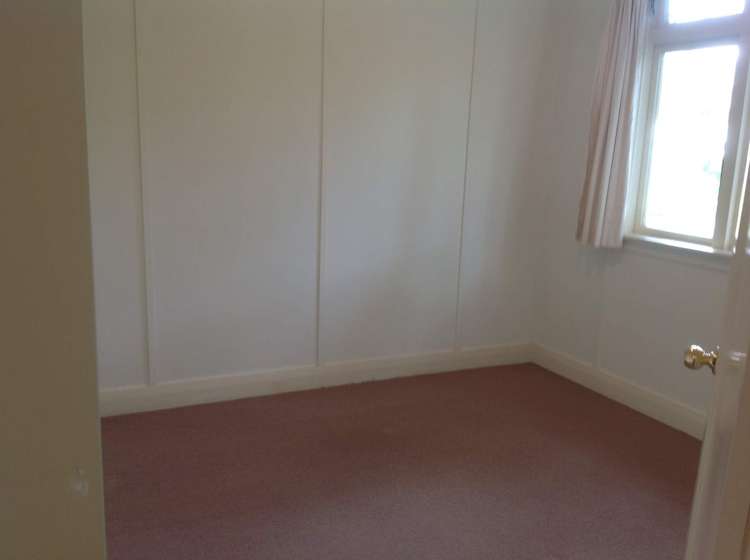 4 Fairfax Avenue Northcote_11