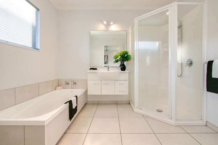 8 Mcnaughton Place Onekawa_15