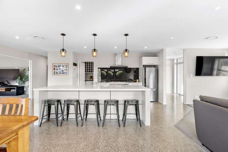 18 Jacqueline Drive West Melton_2