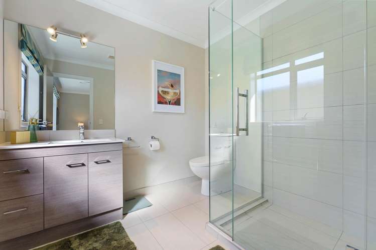 12 Simpson Crescent Raumati Beach_17