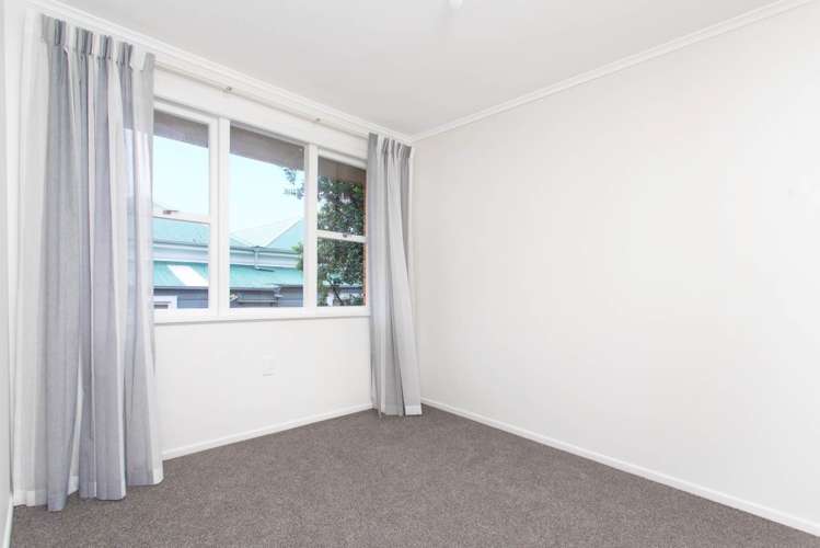 2/3 Grange Road Mount Eden_6
