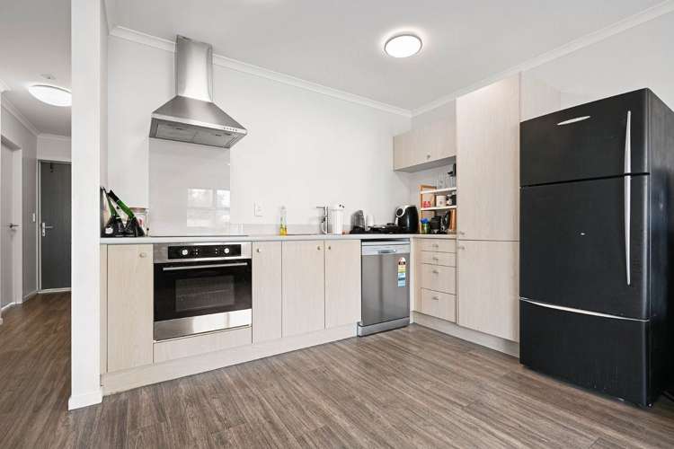 59 Chiefs Court Hamilton East_1