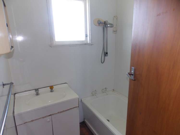 3 Clifton Street Bulls_10