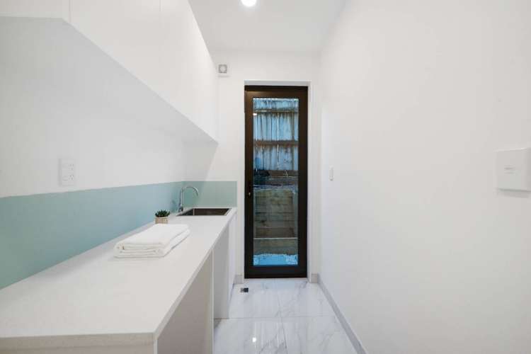 1E Herd Road Hillsborough_16