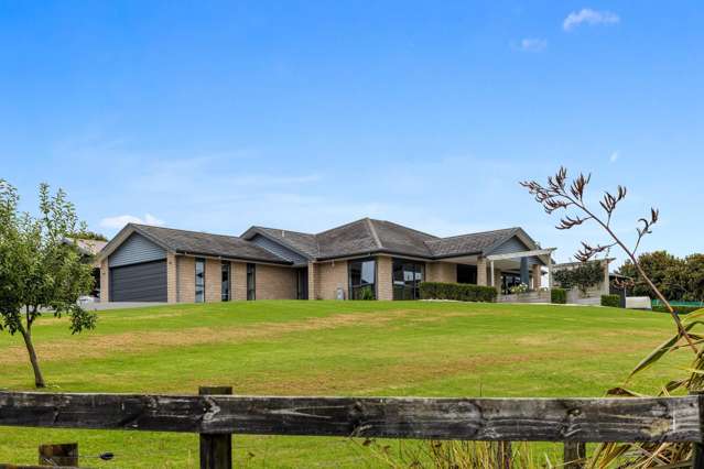 7 Pebble Brook Road Wainui_2