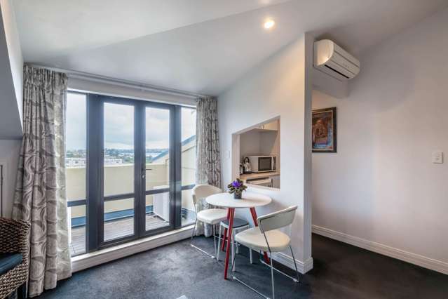 3B/8 Laxon Terrace Newmarket_3