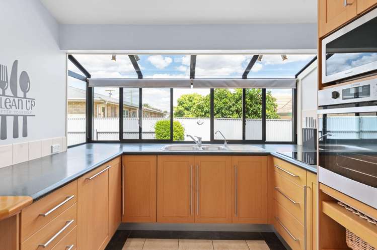 23 Mews Place Forest Lake_12