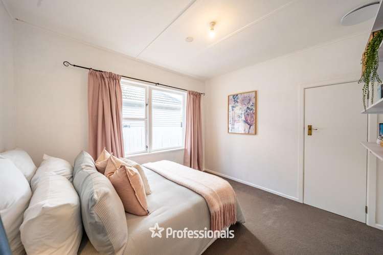 98 Wood Street Wainuiomata_13