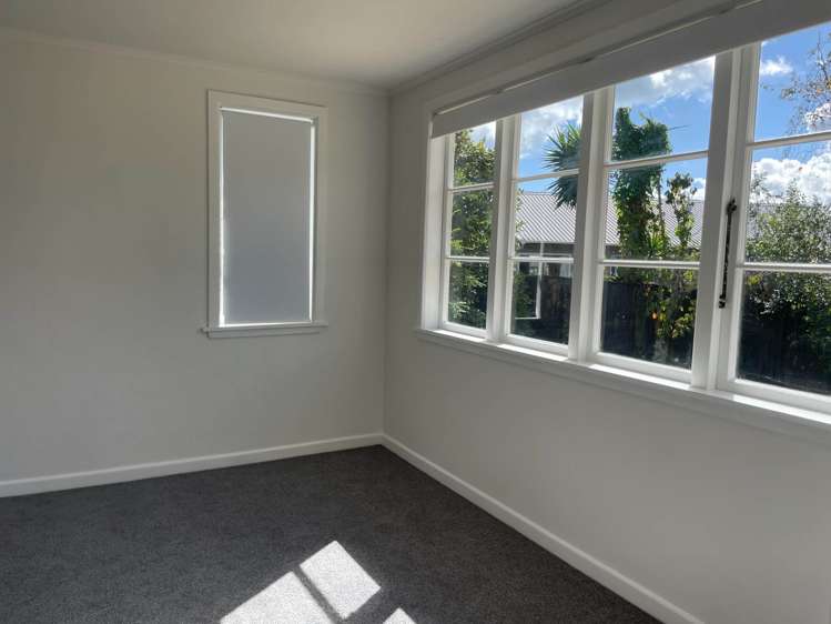 161 Te Atatu Road Te Atatu South_10