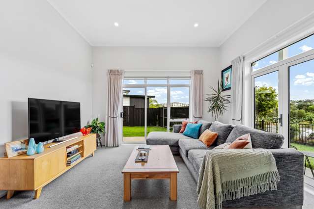 92 Arran Point Parade Orewa_4