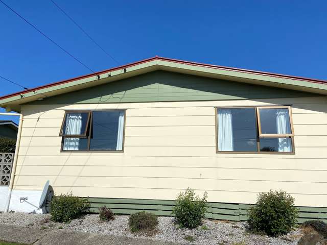 6 Cambridge Street Balclutha_1