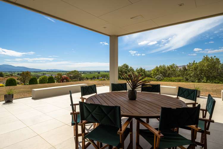 121 Marlborough Ridge Drive Fairhall_14